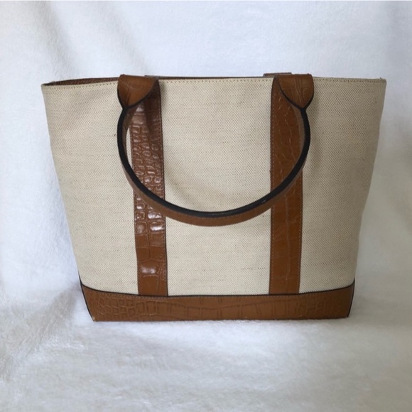 EUC Michael Kors Fulton Canvas Tote/Purse - Picture 5 of 8